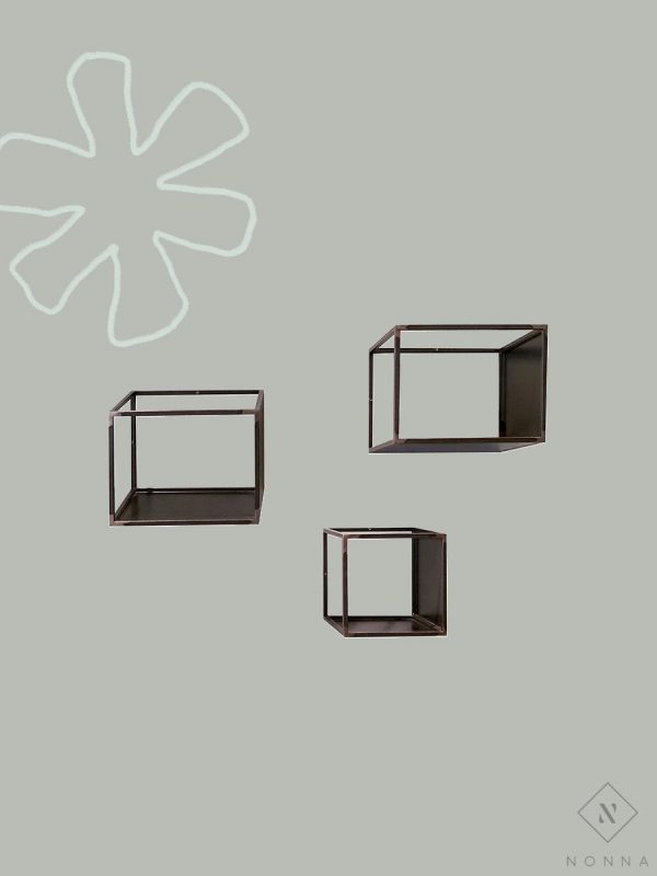 Astoria-Box[1]